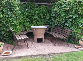 Lauschige Plätze für Sie (hier mit Grillmöglichkeit)