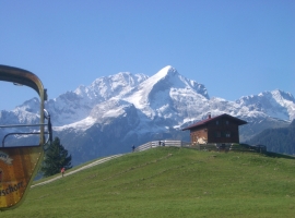 am Eckbauer mit Blick auf Alpspitze
