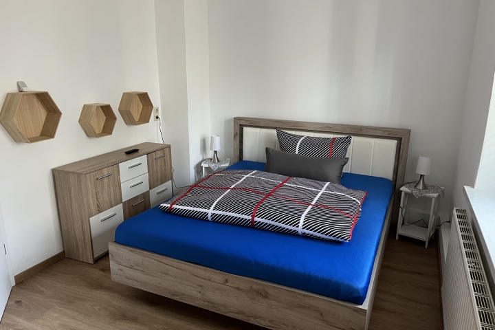 Zweites Schlafzimmer mit Doppelbett (Liegefläche 140 x 200) 