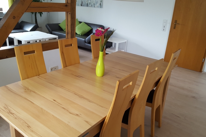 Ferienwohnung 4 bis 8 Personen
Esszimmer
Ferienhof-Günterfürst Erbach im Odenwald