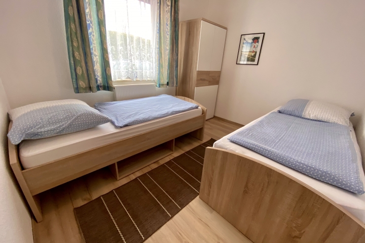 Schlafzimmer 2 Einzelbetten