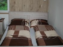 Elternschlafzimmer mit Doppelbett