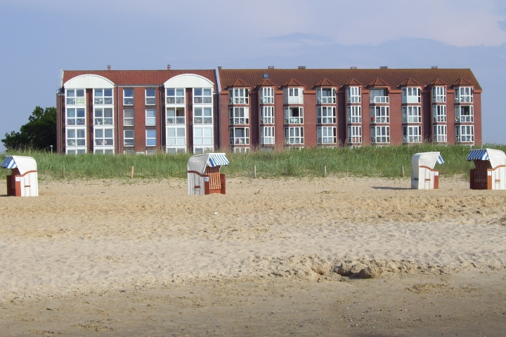 Ferienwohnungen 23/24 im Haus Horizont | Das Haus vom Strand aus