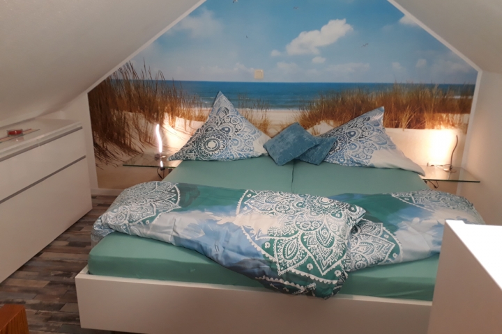 Doppelbett 1,80m x 2,00 m