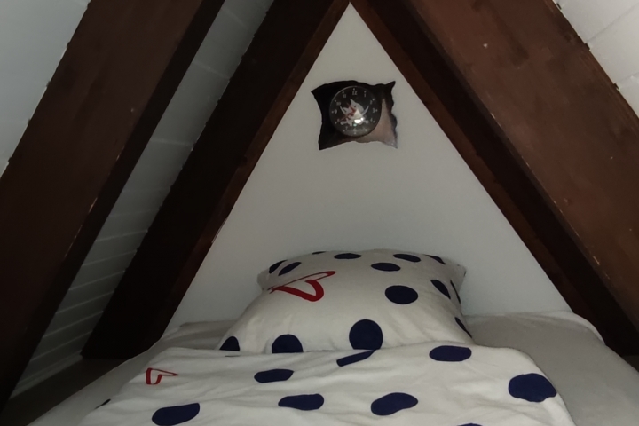 Piratenkoje für Kinder unterm Dach, erreichbar vom großem Schlafzimmer 1. OG