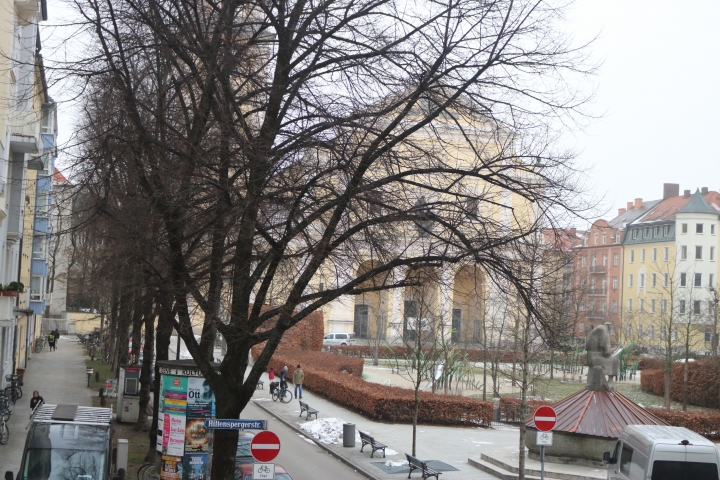 Blick aus dem Fenster auf Josephsplatz