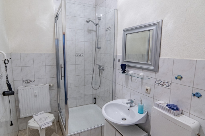 Fewo 1 Badezimmer