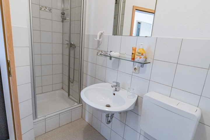 Fewo 10 Badezimmer