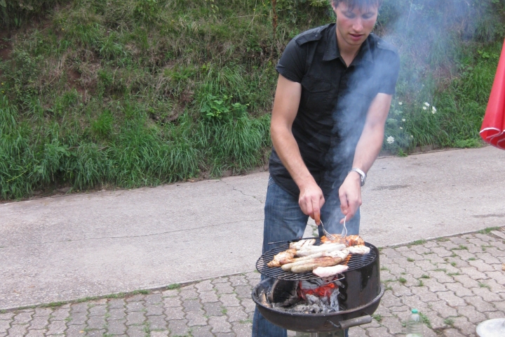 Der Gastgeber ist stets grillbereit
