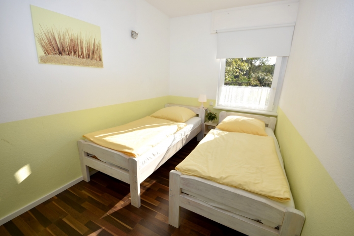 Haus Holiday Dahme/ Ostsee: Kinderschlafzimmer Wohnung Holiday 1