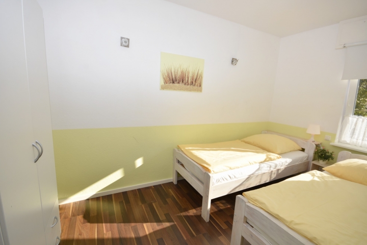 Haus Holiday Dahme/ Ostsee: Kinderschlafzimmer Wohnung Holiday 1