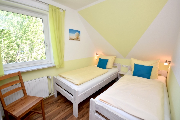 Haus Holiday Dahme/ Ostsee: Kinderschlafzimmer Wohnung Holiday 2
