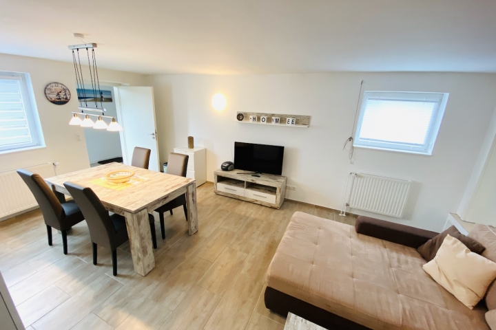 Haus Holiday Dahme/ Ostsee: Wohnbereich Wohnung Holiday 5