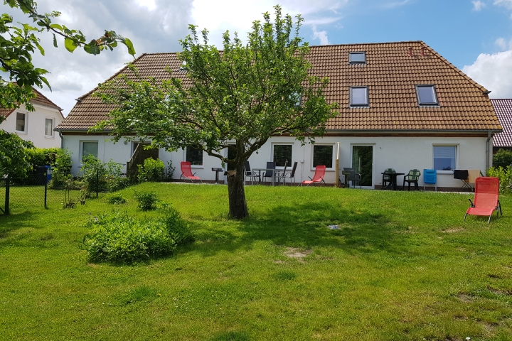 Blick aus dem Garten