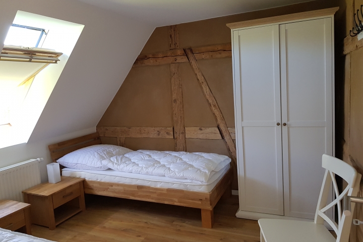 Schlafzimmer 2, mit 2 Einzelbetten