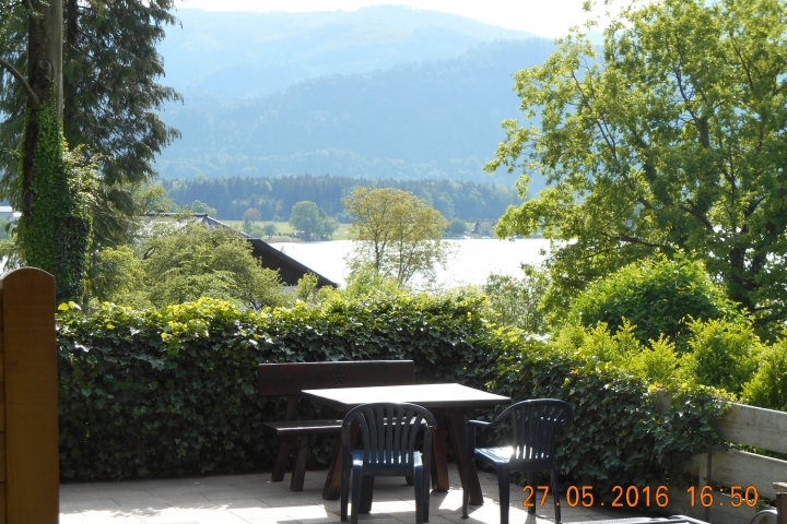 eigene große Terrasse