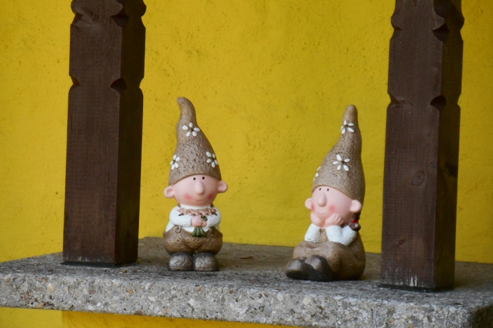 Beehren Sie uns in den Ferienwohnungen * * * LANDHAUS GERUM, wir freuen uns auf Sie !