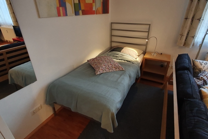 Einzelbett