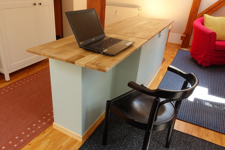 Schreibtisch im Schlafzimmer