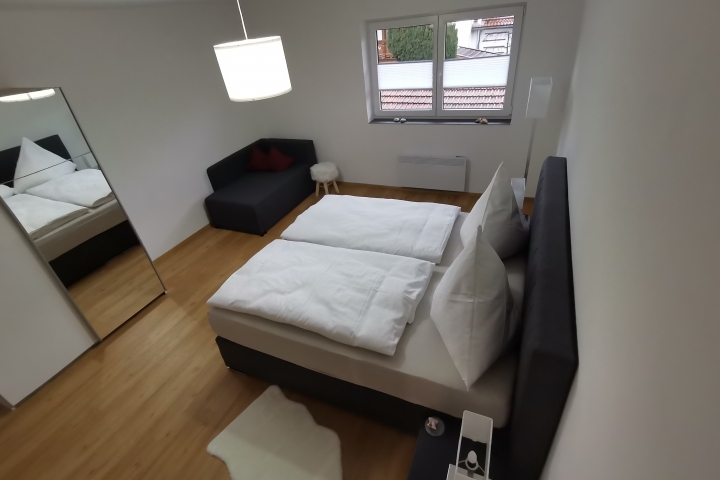 Schlafen 2 mit Schlafcouch