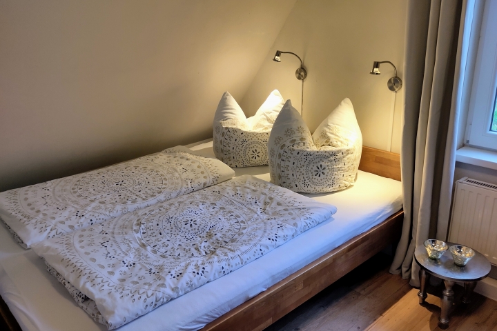 Vorderes Schlafzimmer. 