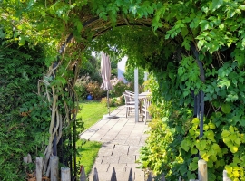 Durchgang in den Garten der Luft und Wasser.