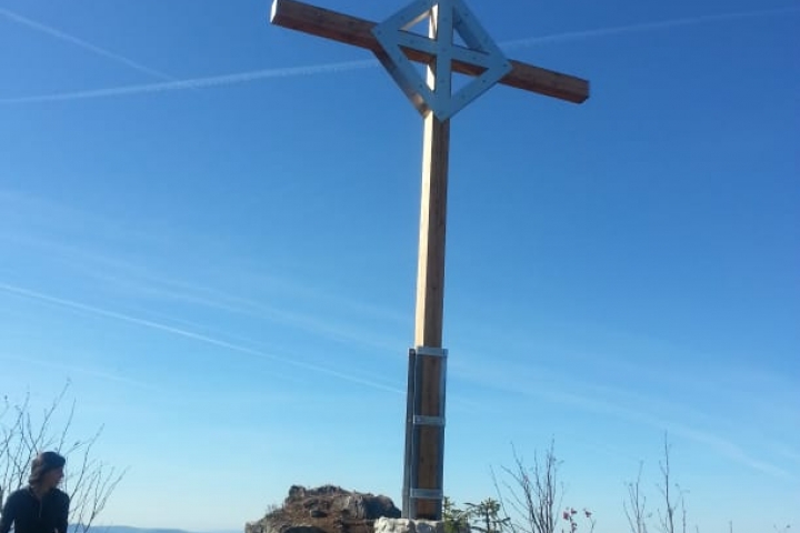 Bergkreuz bei Schareben