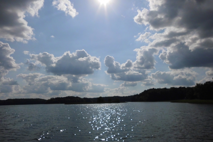 Wolkenspiel am See