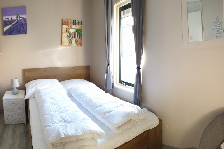 Schlafzimmer unten