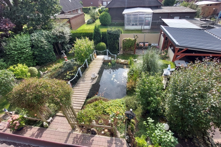 Koi Teich/ Garten