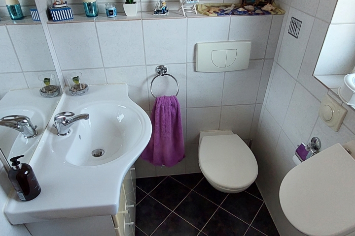 zusätzliches Gäste WC, (außerhalb der Wohnung)
