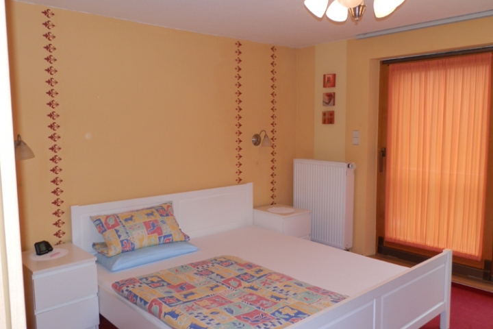 EG-Schlafzimmer 1