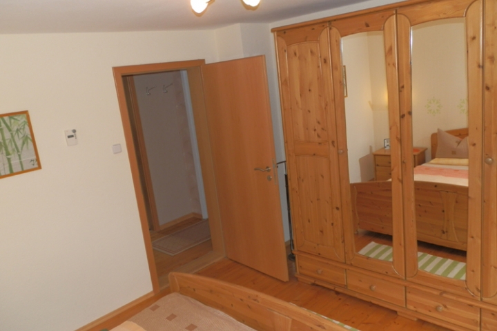 OG-Wohnung Schlafzimmer