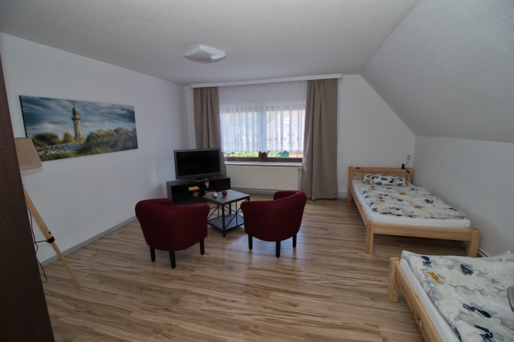 Schlafzimmer Westseite, Betten können zusammengeschoben werden