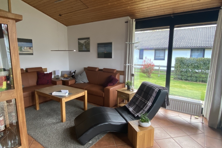 Gemütliche Sitzecke mit Relax Sessel