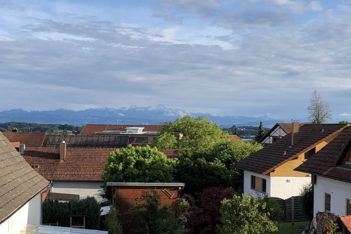 Ferienwohnung Alpenblick - Oberteuringen | Ausblick vom Balkon bei guter Sicht