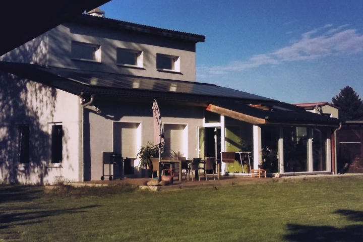 Die Terrasse in den Abendstunden.