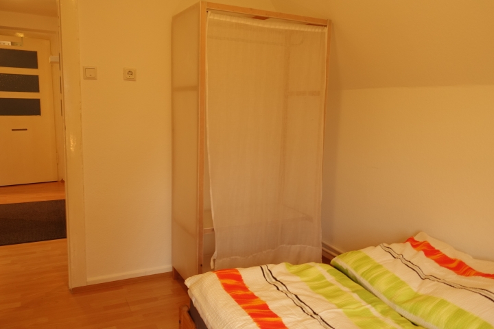 Schlafzimmer 2