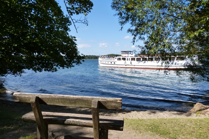 Ausflugstipp: eine Dampferfahrt auf dem Werbellinsee ab Altenhof. 