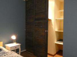 Der große Wandschrank in Schlafzimmer 1