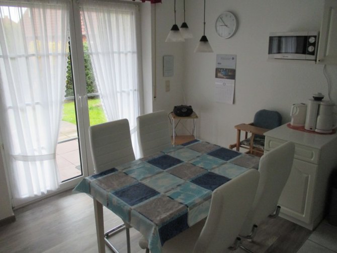 Ferienhaus Ferienwohnungen im Haus Tegeler Plate 1 in Wangerland