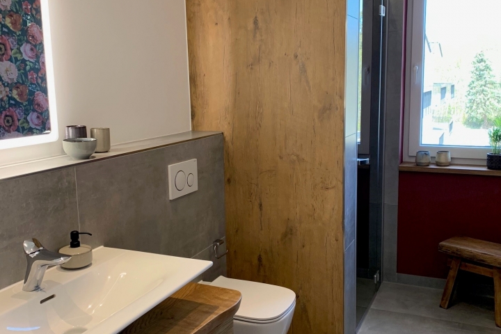 Bad … mit Dusche