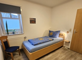 Schlafzimmer 2 mit Einzelbett