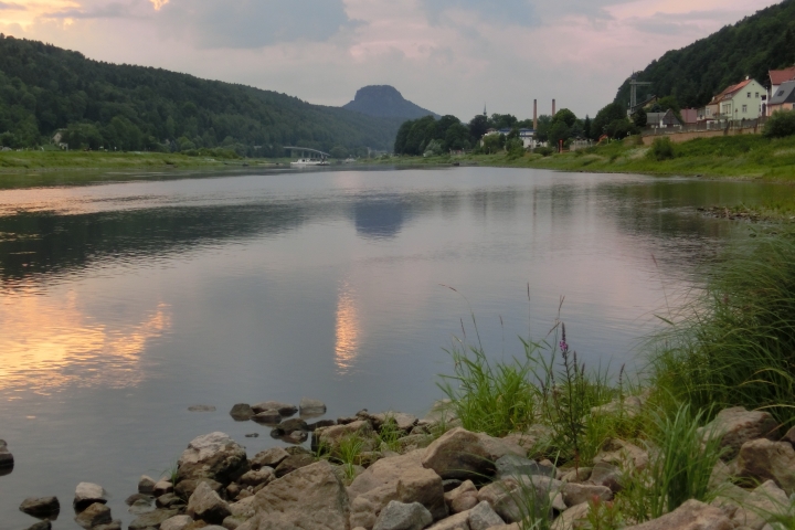 An der Elbe, mit Blick zum Lilienstein