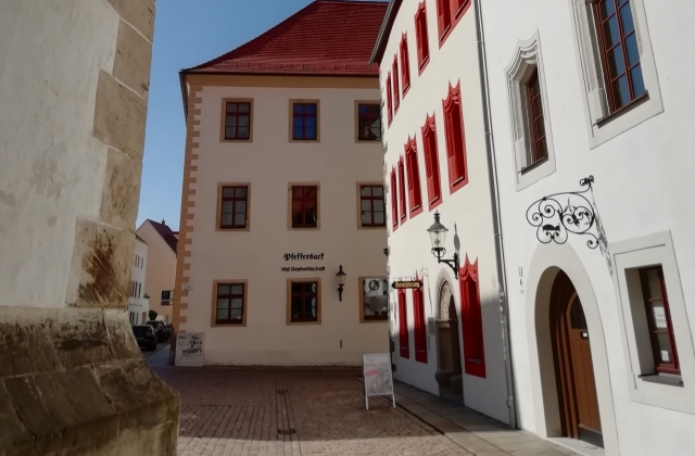 Mittelalterliches Domherrenhaus &middot; Bohlenstube 6