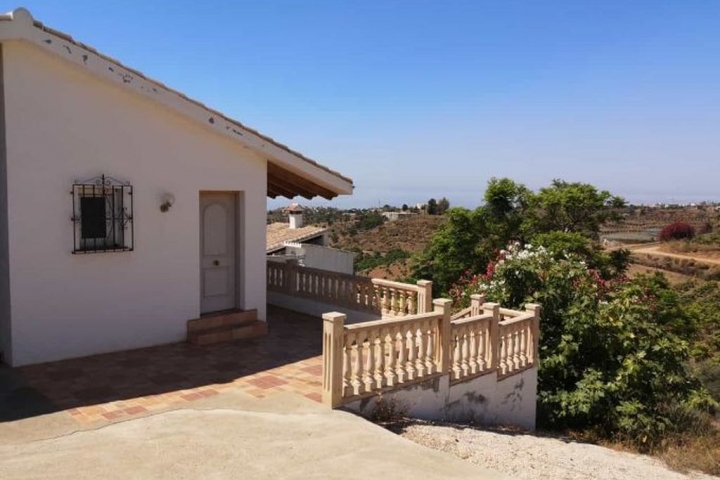 Terrassen mit Blick zum Mittelmeer