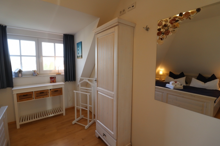 Schlafzimmer klein Obergeschoss