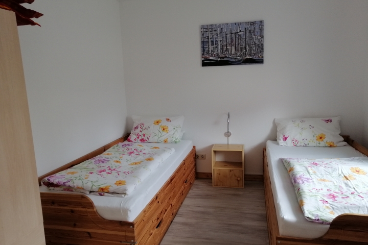 Separates Zimmer mit 2 Betten 