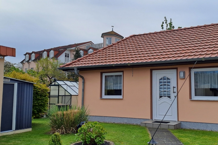 Ferienwohnung 2
Mit Parkplatz 