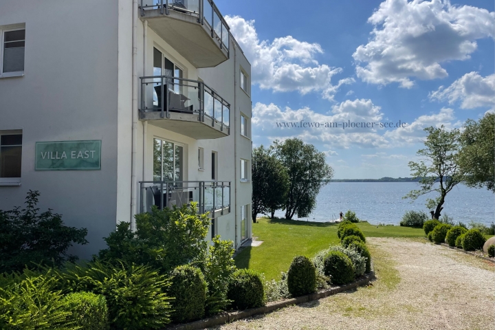 Balkon im 2. Stock mit direktem Seeblick